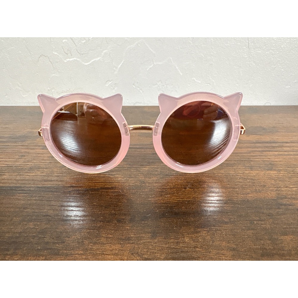 Foster Grant Pink Cat Ear Round Sunglasses Rose Gold Metal SR1217